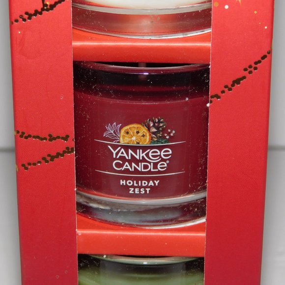 Yankee Candle 1.3oz Holiday Party Scent Mini Candles 3 Pc Gift Set - New - Picture 3 of 5